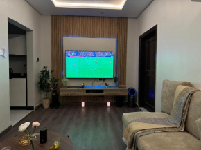 شقة فاخرة بمنطقة مركزية